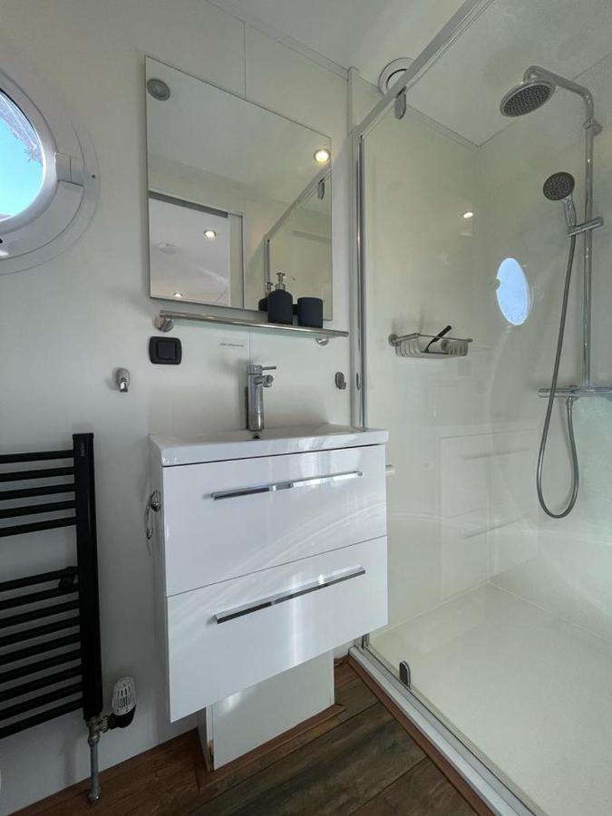 Houseboat Kamperland Hotel Eksteriør billede