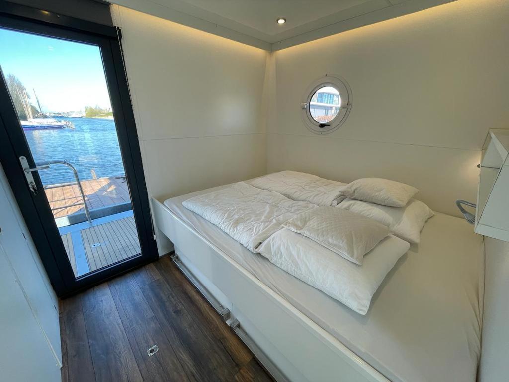 Houseboat Kamperland Hotel Eksteriør billede
