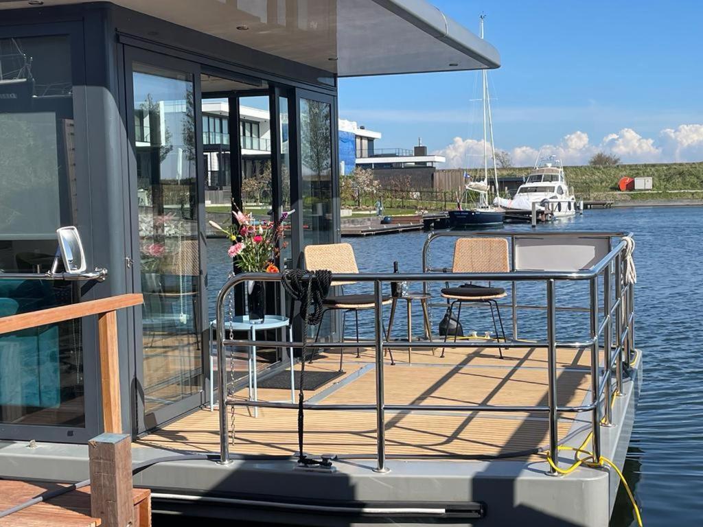 Houseboat Kamperland Hotel Eksteriør billede